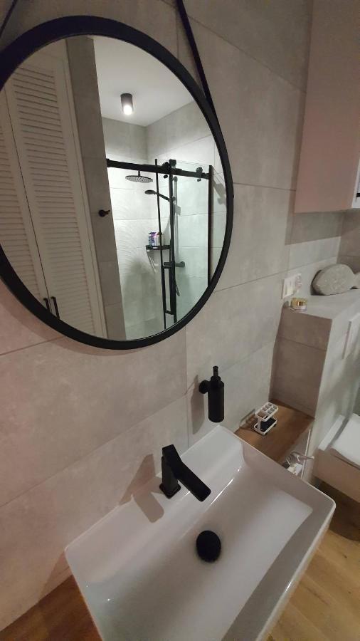 Apartament Na Kazda Pogode A27 بوبيروفو المظهر الخارجي الصورة